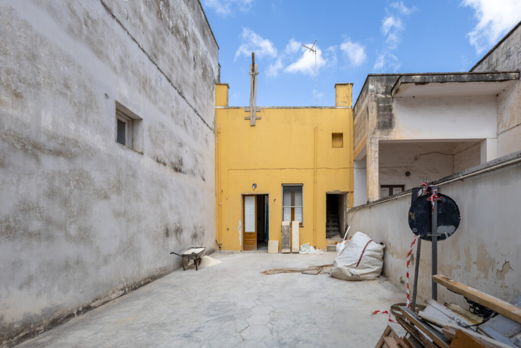 foto Casa studio 73047 GM