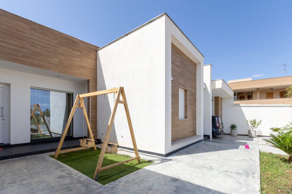 Visione d'insieme della villa e i suoi materiali