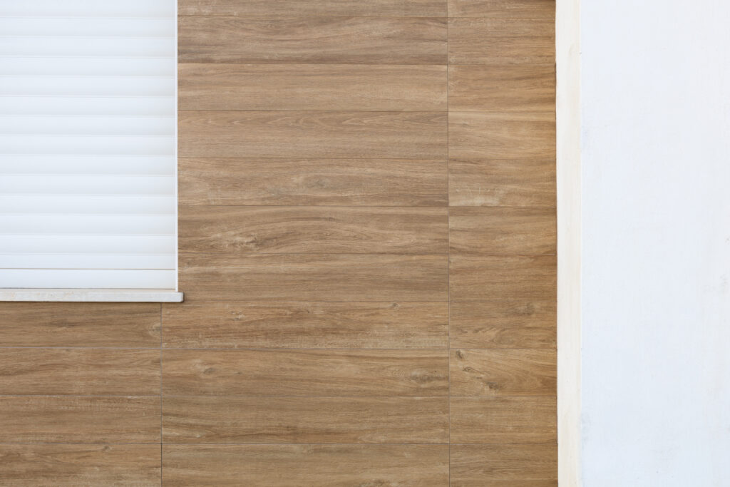 Dettaglio materiale ligneo in facciata